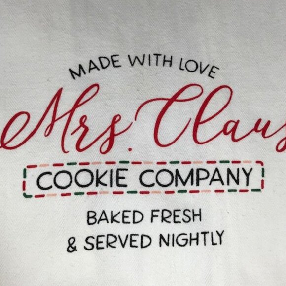 Set of 2 Vintage Mrs. Claus Cookie Company + Gingerbread Men 100% Cotton Towels - Picture 3 of 9